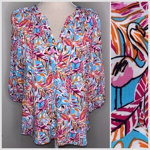 Crown & Ivy flamingo tropical print loose fit 3/4 sleeve smocked top size Medium